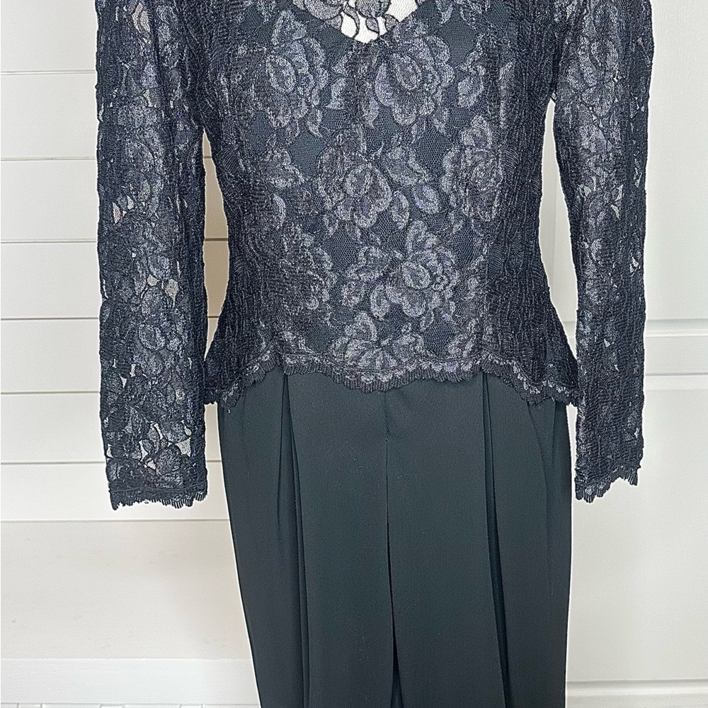 Miss Elliette  vintage Black Lace Long Sleeve Dress